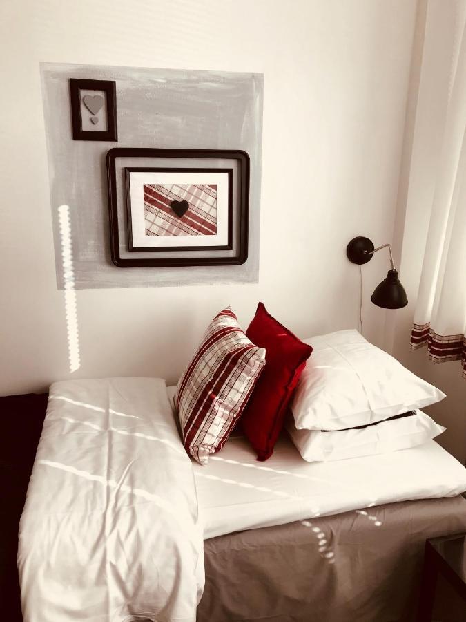 Tapulitalo Guesthouse Turku Buitenkant foto